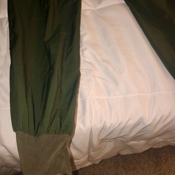 Urban Outfitters pants/joggers - Picture 4 of 4